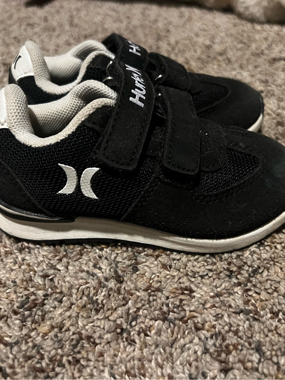 Hurley Kids Black and White Velcro Sneakers